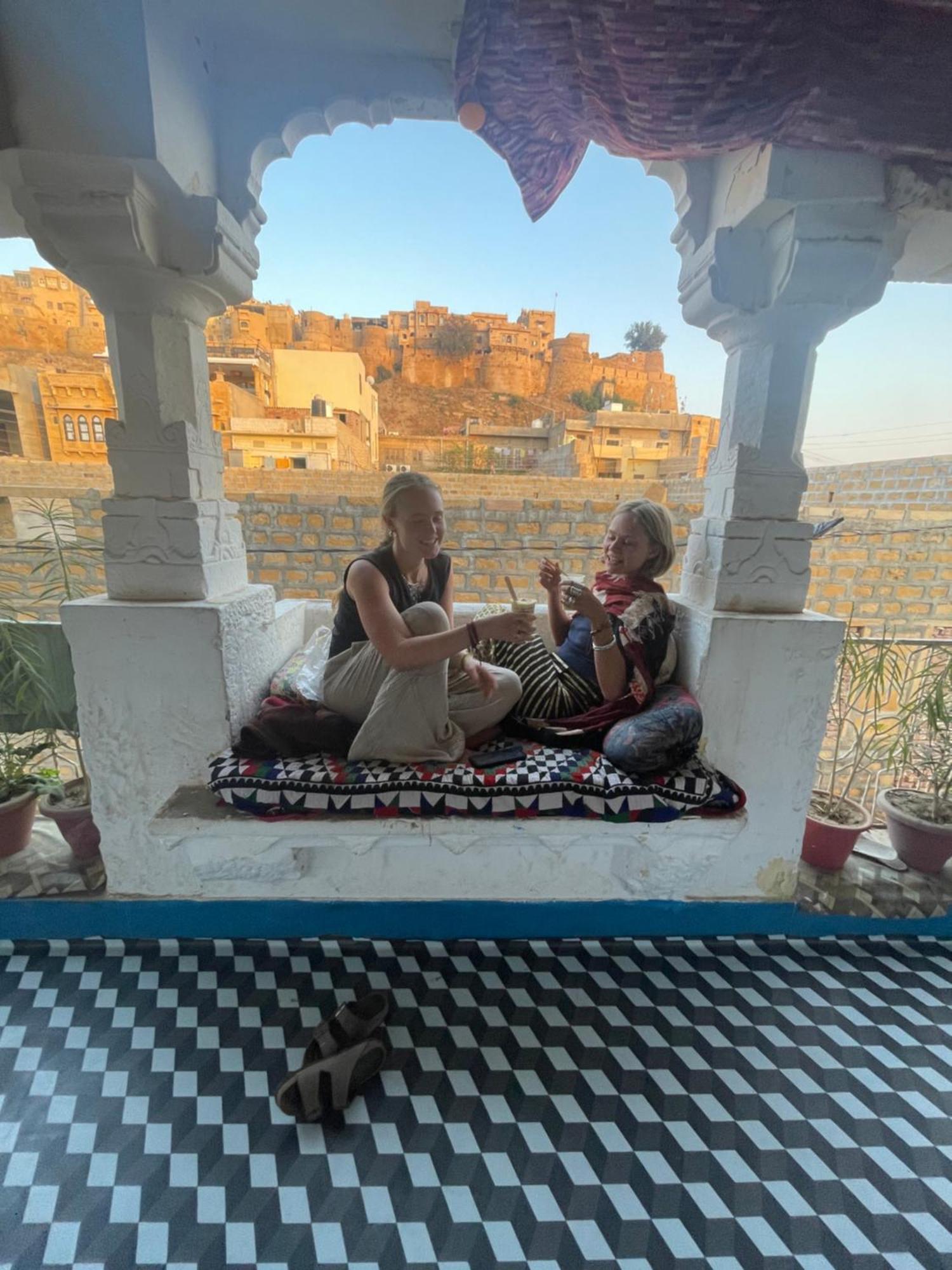 Mirvana Guest House & Camel Safari Jaisalmer Εξωτερικό φωτογραφία