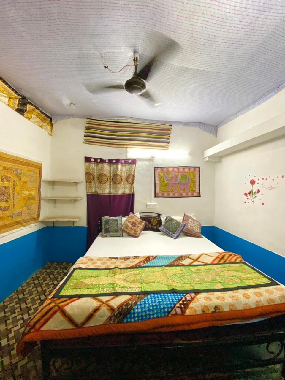 Mirvana Guest House & Camel Safari Jaisalmer Εξωτερικό φωτογραφία