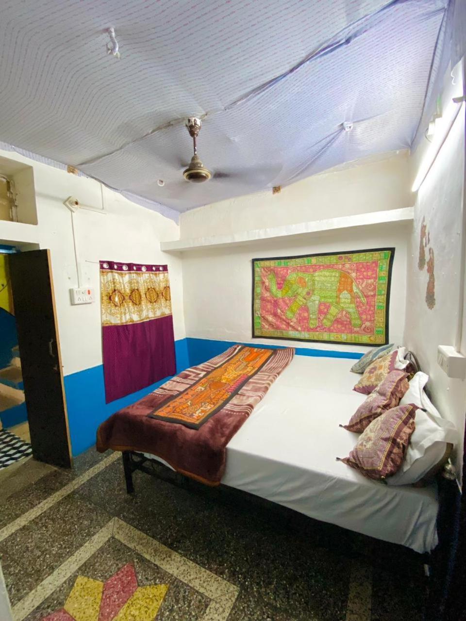 Mirvana Guest House & Camel Safari Jaisalmer Εξωτερικό φωτογραφία