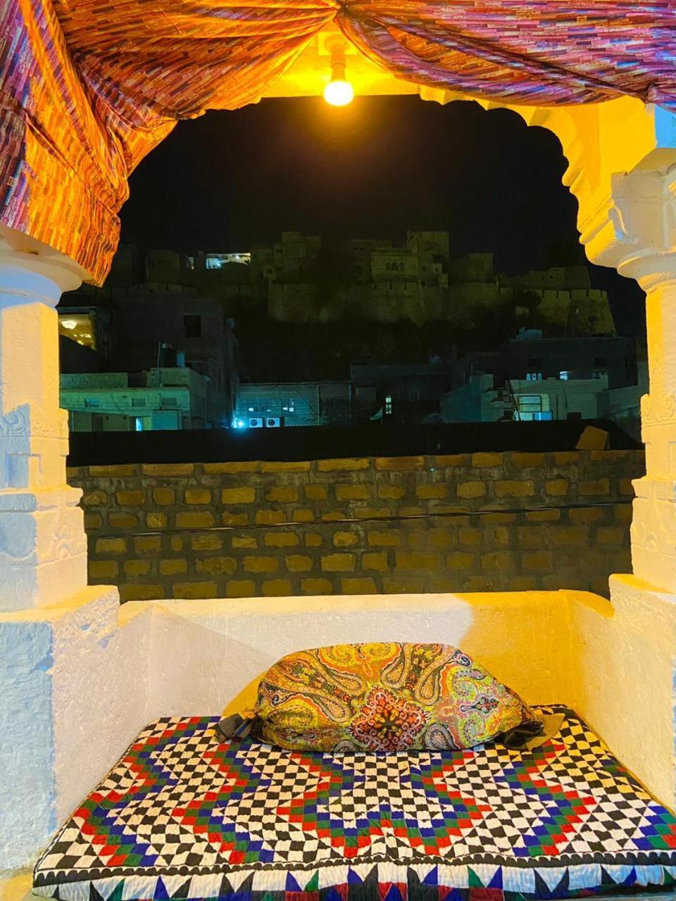 Mirvana Guest House & Camel Safari Jaisalmer Εξωτερικό φωτογραφία